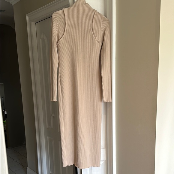 Cream Long Sleeve Ribbed Dress - Picture 2 of 5